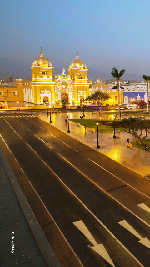 Plaza de Armas de la ciudad de Trujillo 