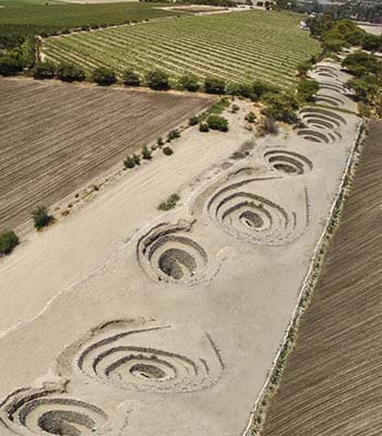17 respiraderos del acueducto en forma de espiral
