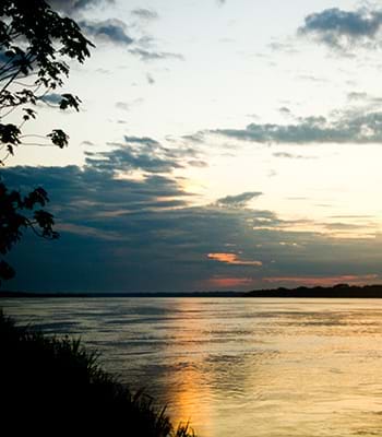 Coucher de soleil depuis le mirador Tres Cruces dans le Parc National du Manu