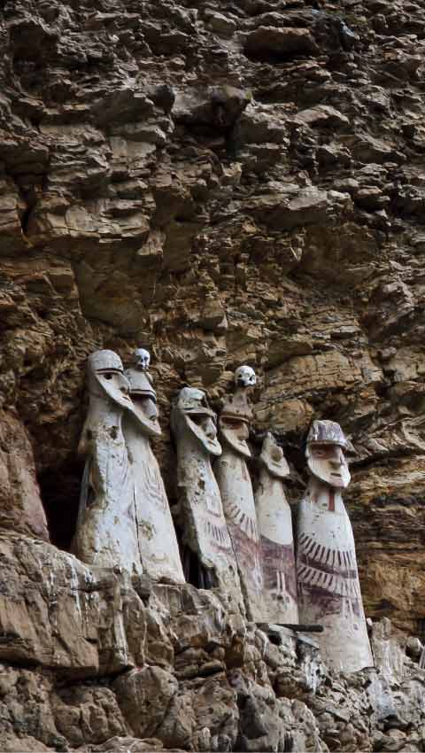 Sarcophages de Karajía