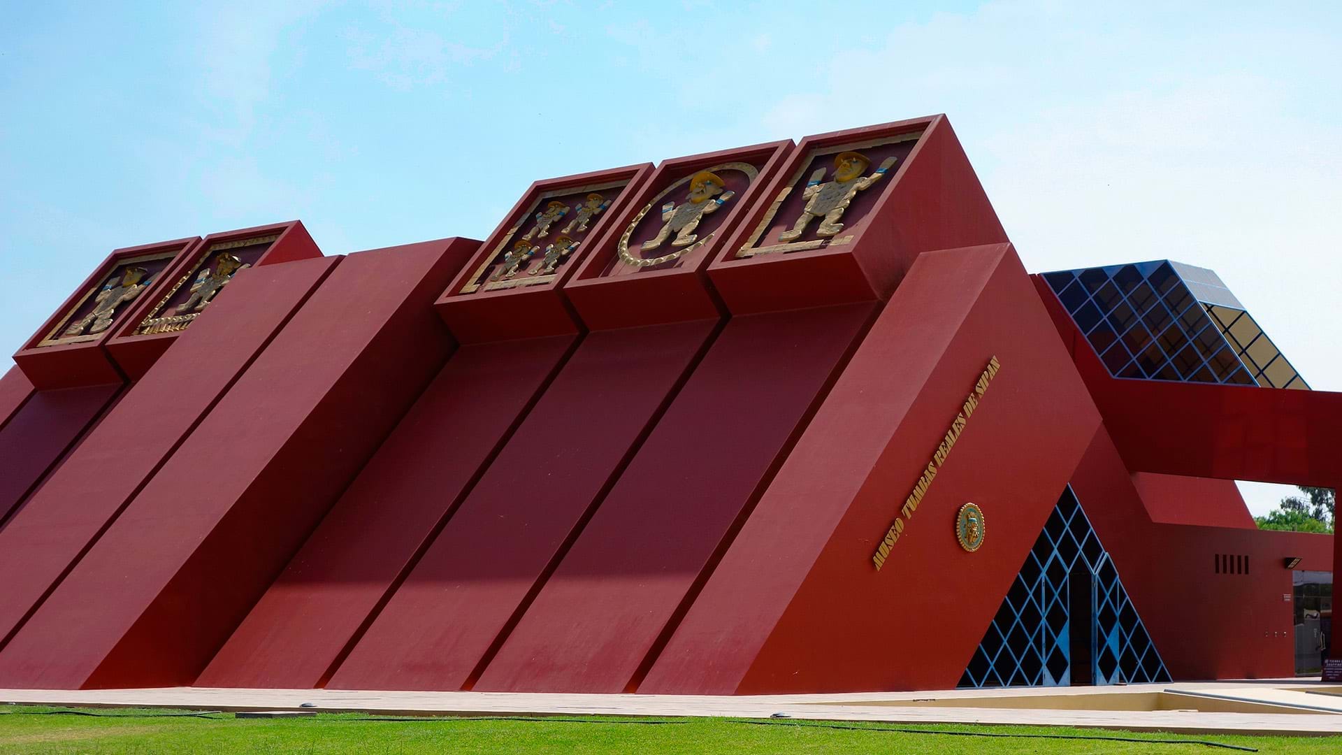 O Señor de Sipán no Museu Tumbas Reales