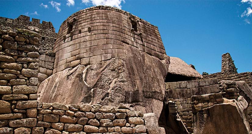 Torreão do Templo do Sol em Machu Picchu