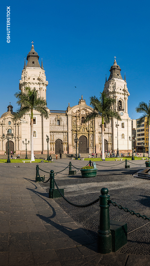 Catedral en Plaza de Armas Lima