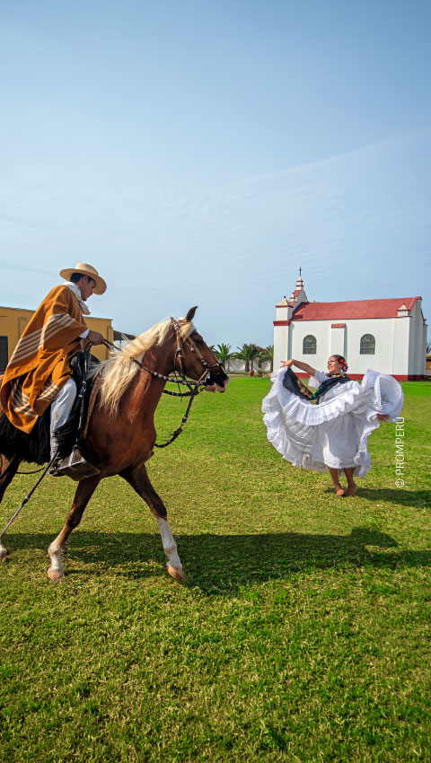 Dança típica do norte, La Libertad.