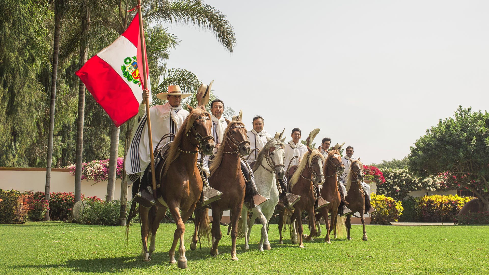 Flaggen von Peru