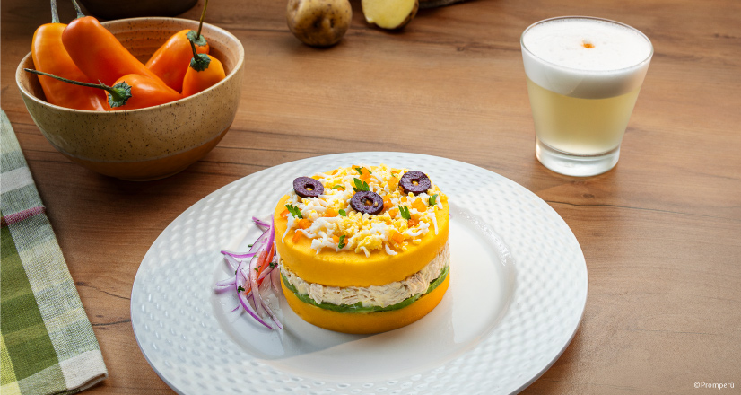 causa-de-pollo-peru-mucho-gusto-1-general