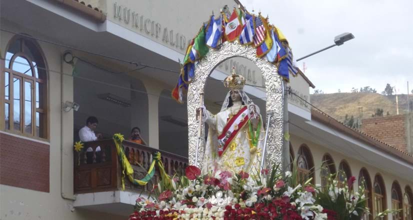 INTERIOR VIRGEN CARHUAZ