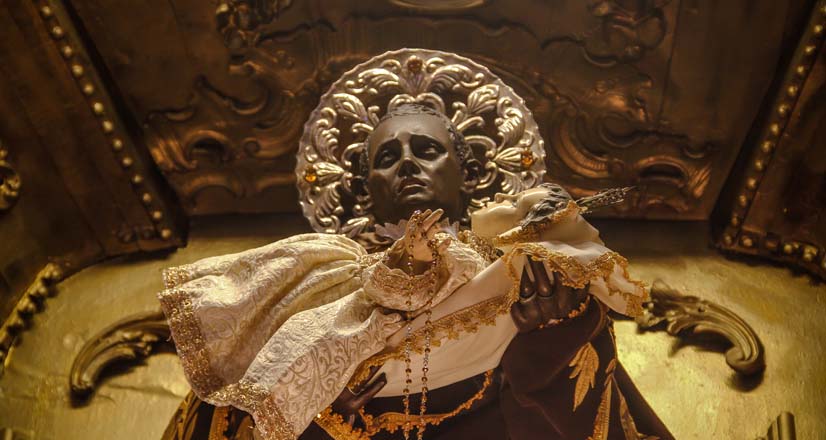 san-martin-de-porres-interior
