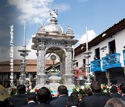 Procesión de la Carroza de Plata