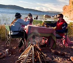 Tourists having breakfast