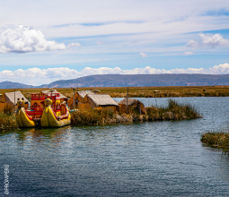 isla-flotante-uros-mosaico1