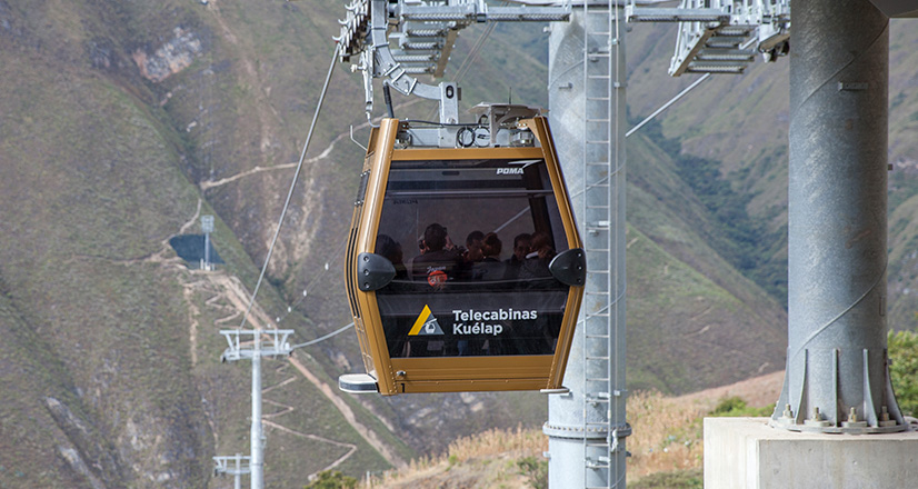 Kuélap cable car heading to La Malca