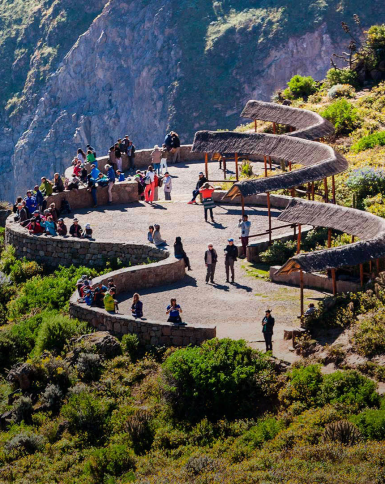Visit to the Colca Valley and its surroundings