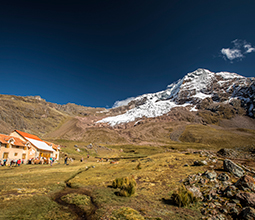 Escenario andino asombroso. Andean Lodges está ubicado en un lugar estratégico.