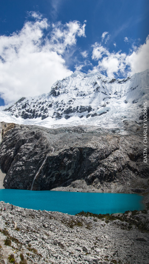 Paisaje del nevado Chacraraju, Áncash.