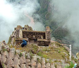 Turista en Huayna Picchu