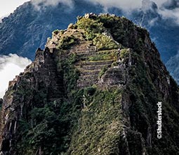 Vista frontal del Huayna Picchu