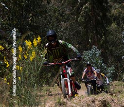 VTT à Maras et Moray.