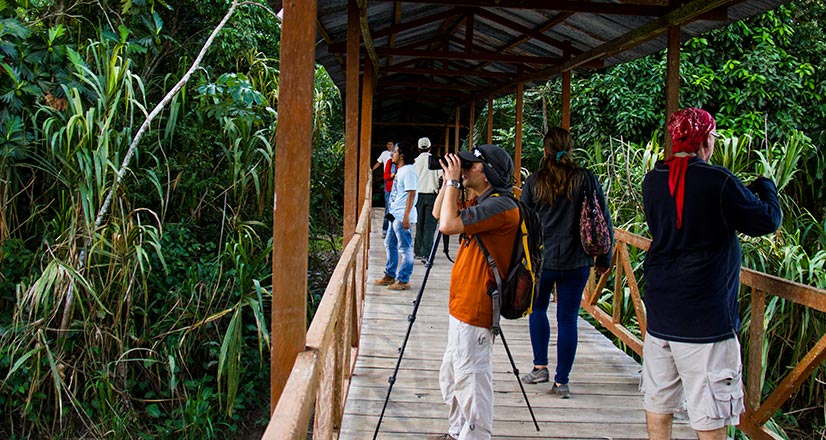 Caminata en el caserio Mairujay