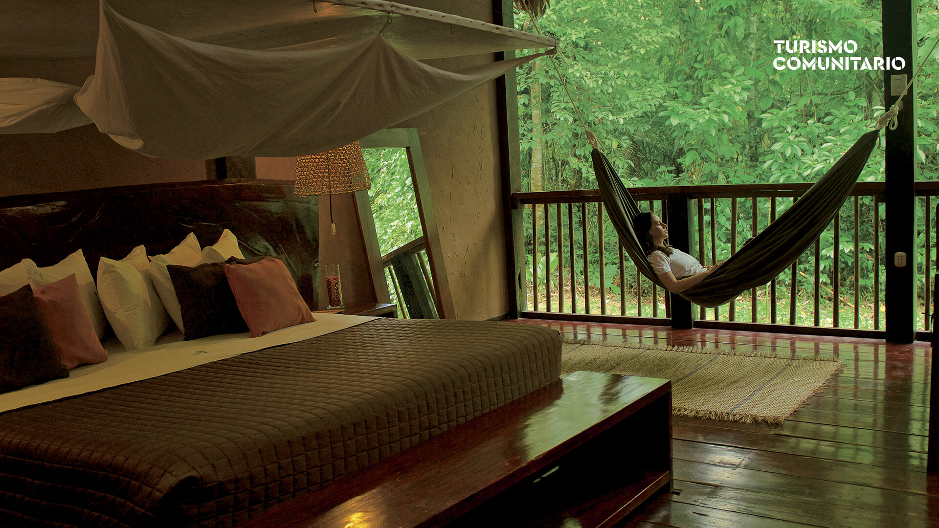 Touriste détendu à la Posada Amazonas