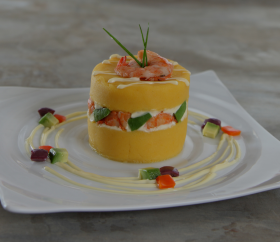 https://www.peru.travel/Contenido/General/Imagen/es/288/1.1/causa-rellena.listado.jpg