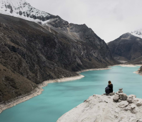 https://www.peru.travel/Contenido/General/Imagen/es/378/1.1/laguna-llanganuco.listado.jpg