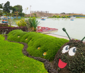 https://www.peru.travel/Contenido/General/Imagen/es/449/1.1/Parque-leyendas.listado.jpg
