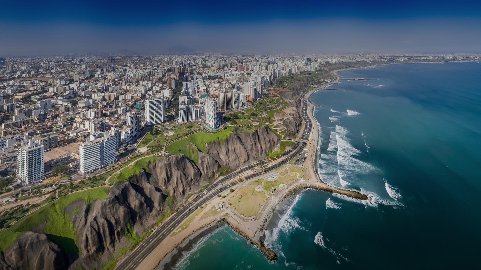 5 Lugares Que Debes Visitar En Miraflores El Distrito Más Turístico De