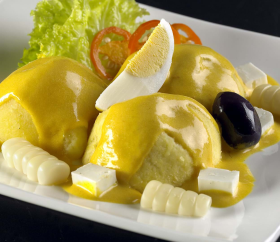 https://www.peru.travel/Contenido/General/Imagen/es/64/1.1/papa-huancaina.listado.jpg