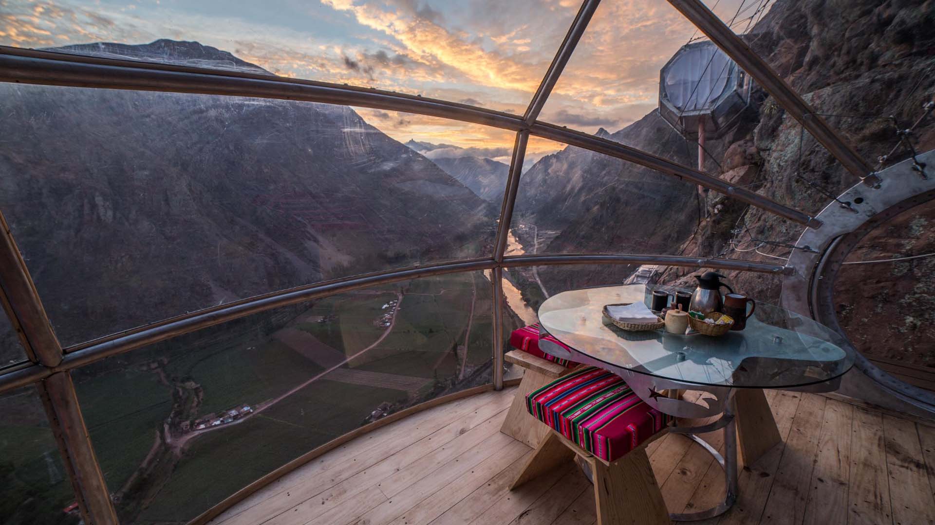 Skylodge Adventure Suites