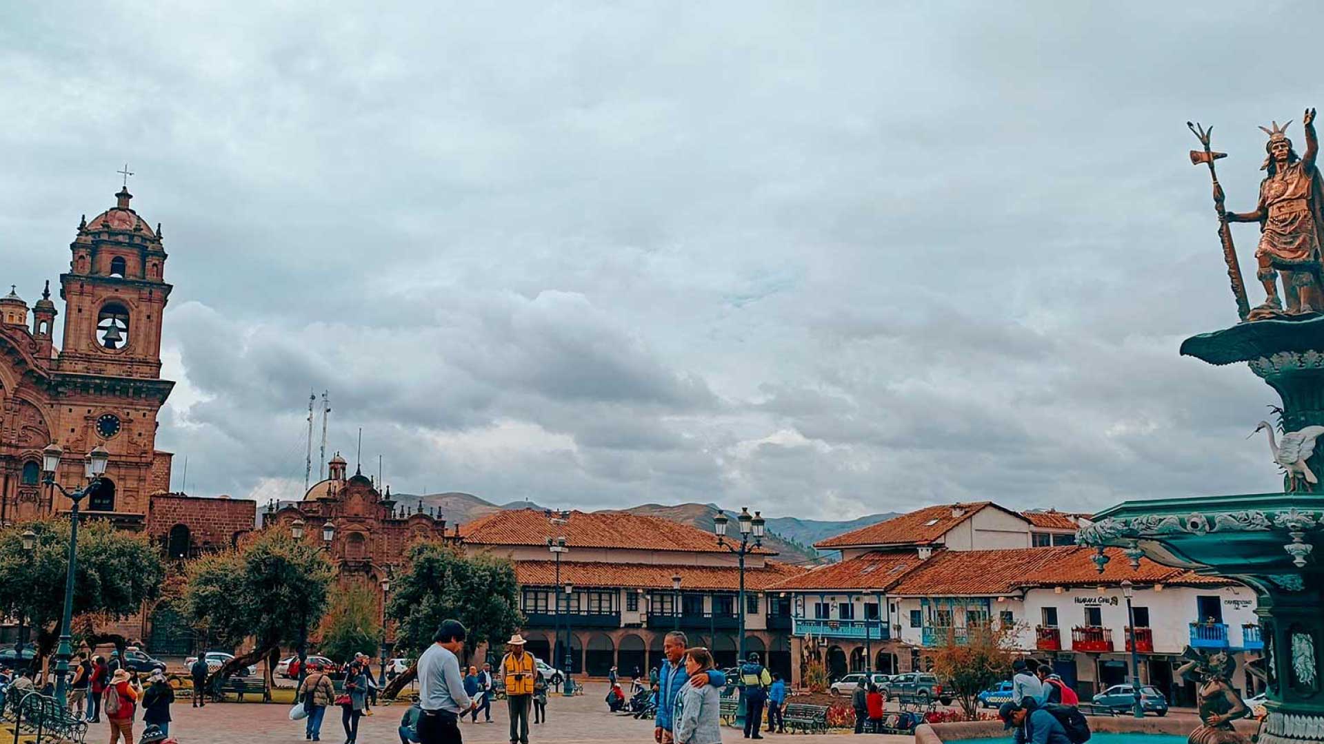 Piazza d'armi, Cusco