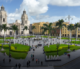 lima-plaza-de-armas-desktop