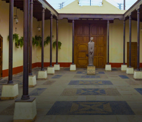 Santuario de Santa Rosa de Lima, en la Avenida Tacna
