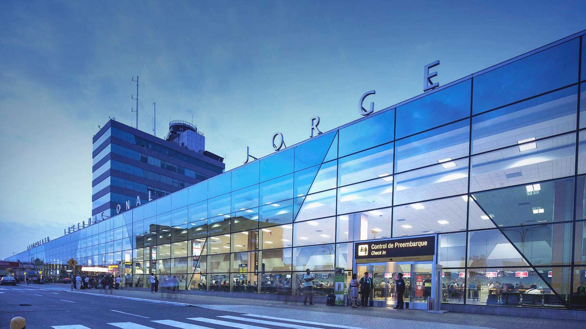 Aeropuerto Internacional Jorge Chávez, Lima, Perú