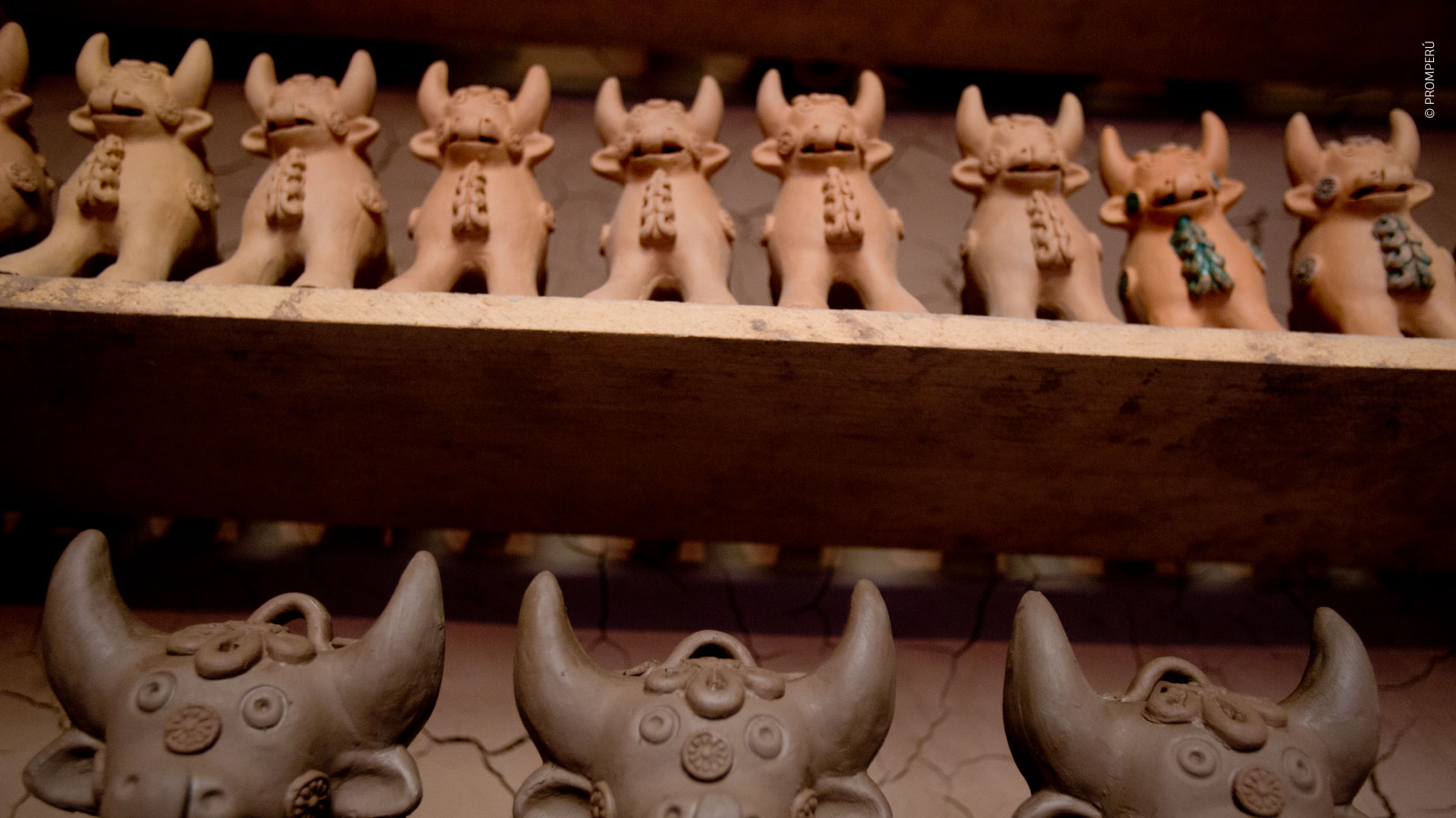 Pucara bull artisan workshop, Puno / ©PROMPERU