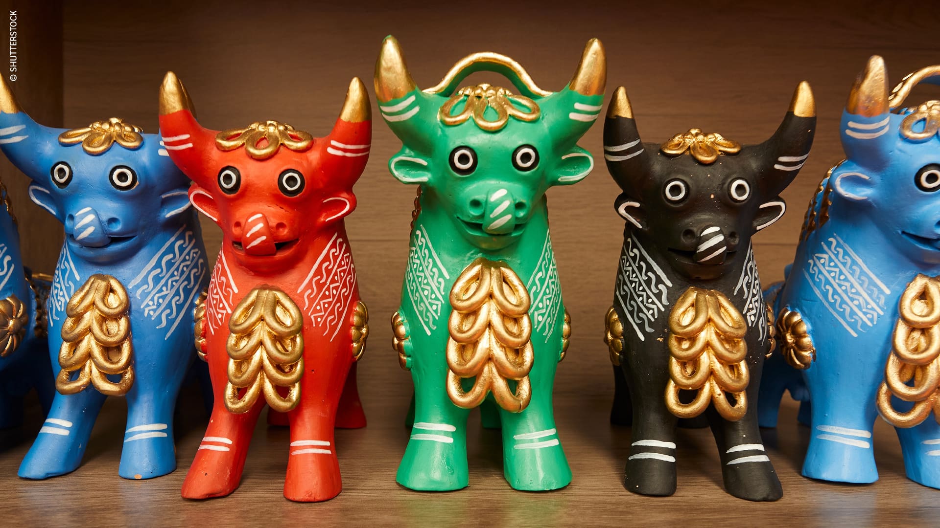 プカラの牛(トリートス・デ・プカラ)/ © Shutterstock