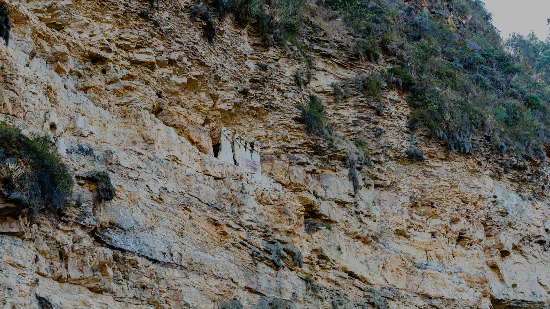 Sarcophagi of Karajía