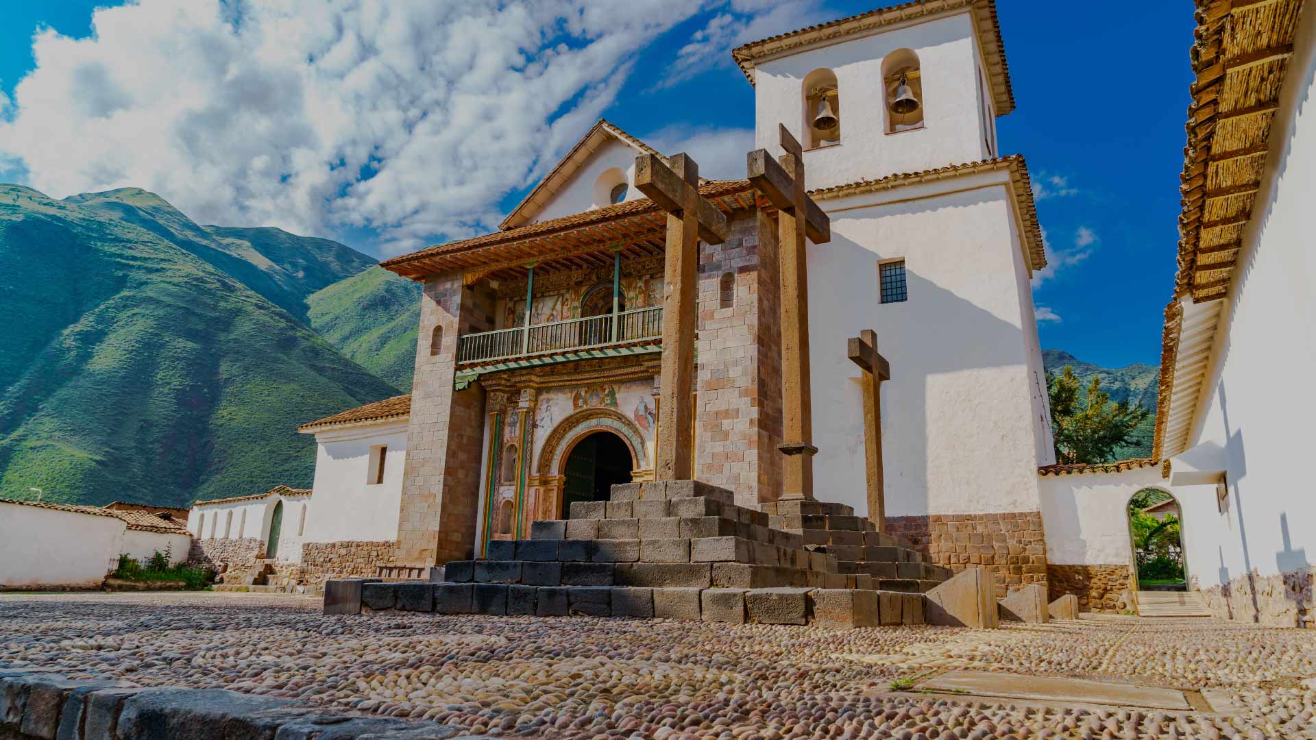 Tourism in Andahuaylillas
