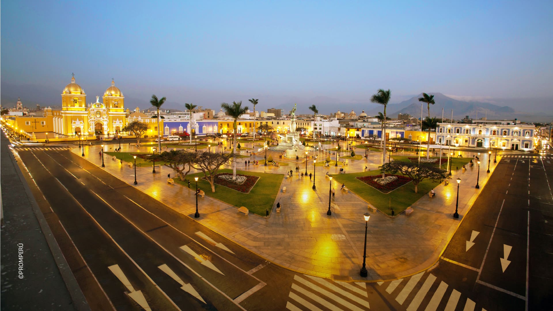 Praça de Armas da cidade de Trujillo