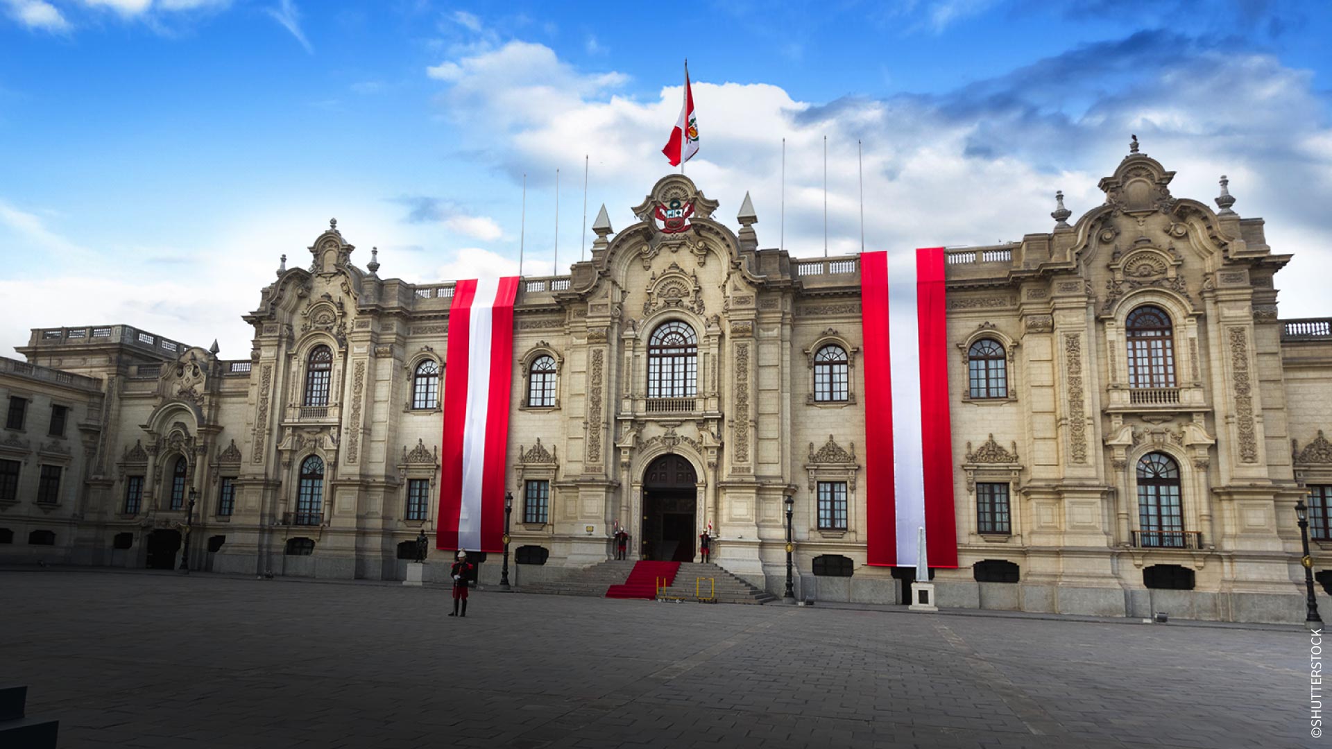 July 28, Peruvian flags at the Presidential Palace during national holidays.