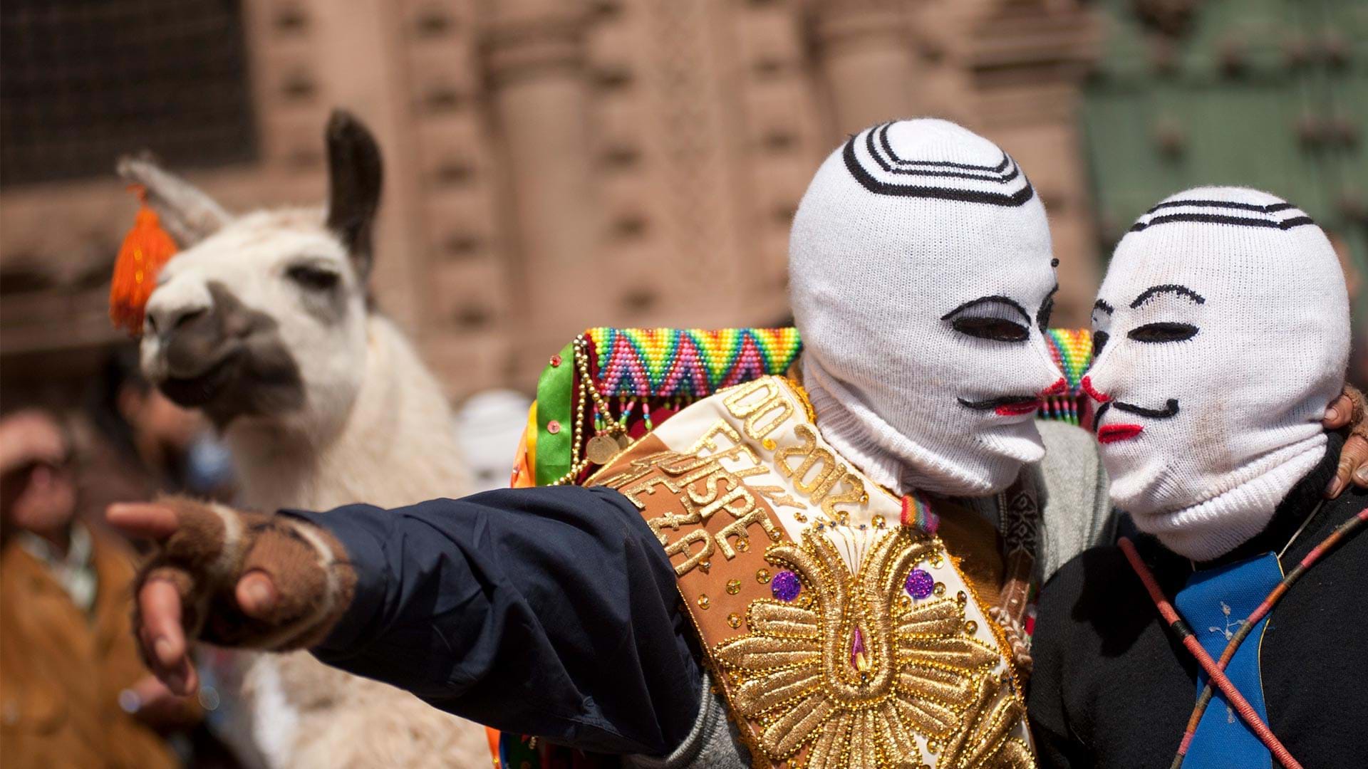 Dançarinos típicos na festa do Señor de Qoylluriti