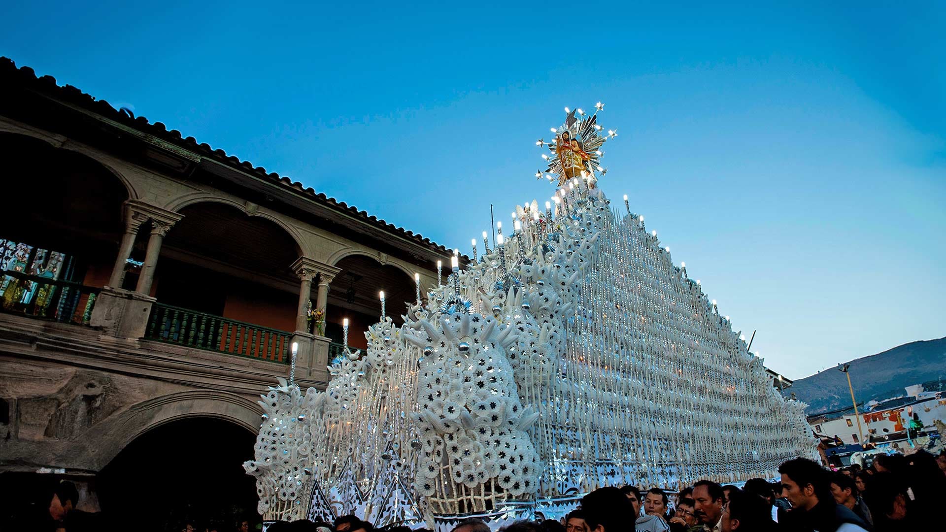 Procession of the Resurrected Christ, Ayacucho