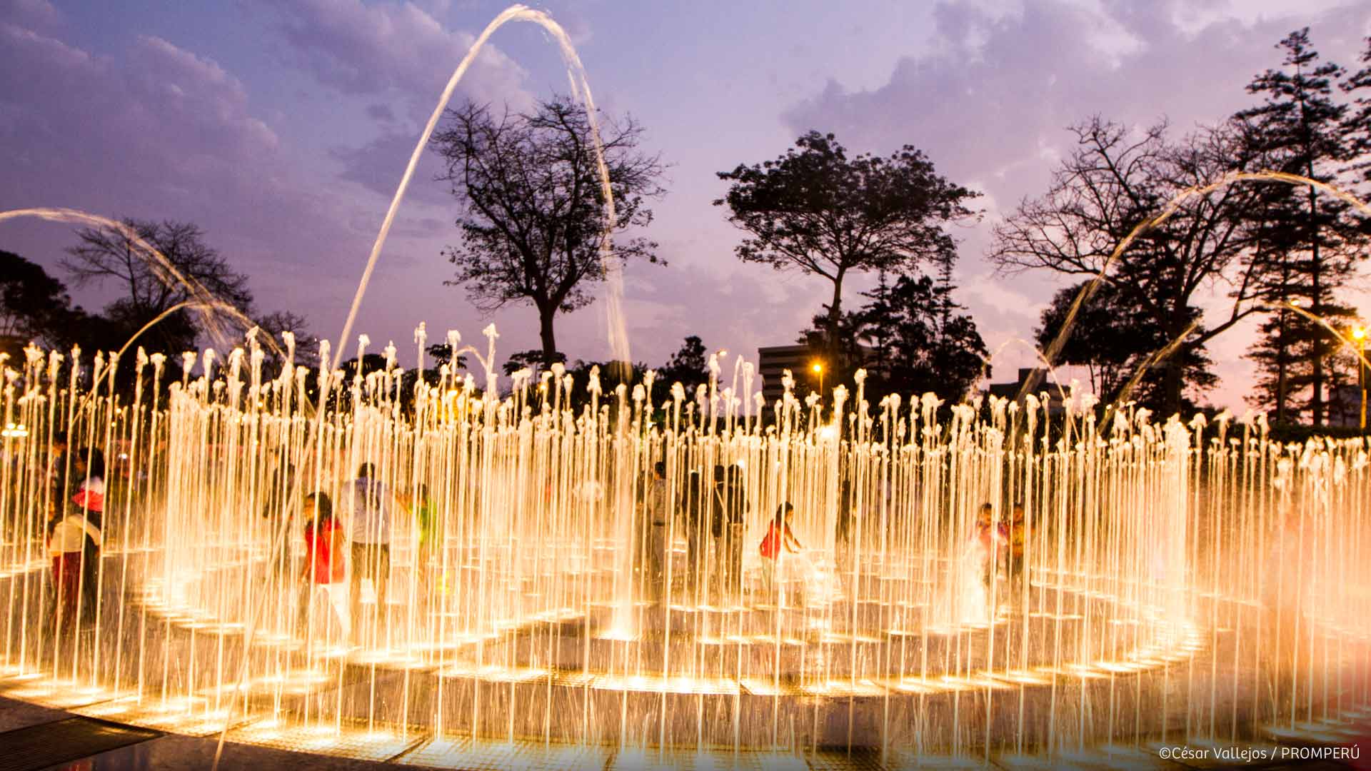 circuito-magico-del-agua-en-lima-desktop