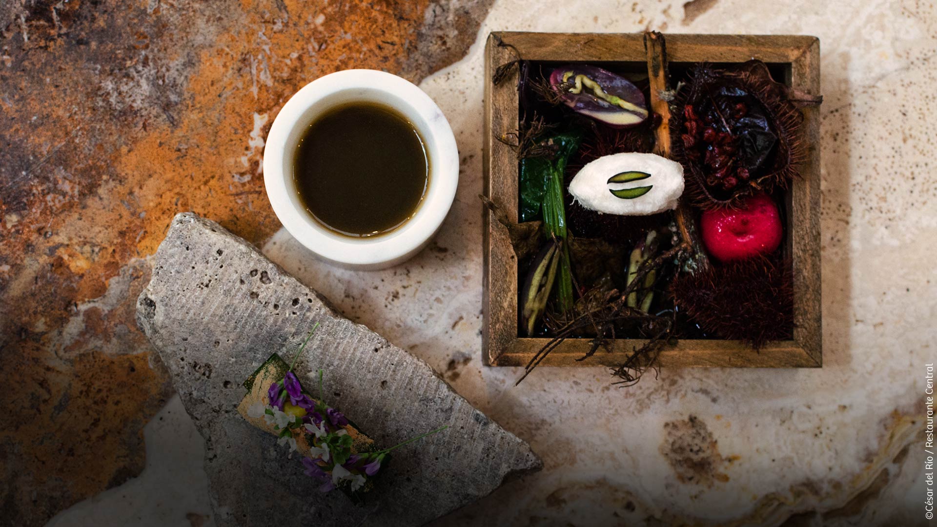 Experiência gastronômica típica no Central, Lima