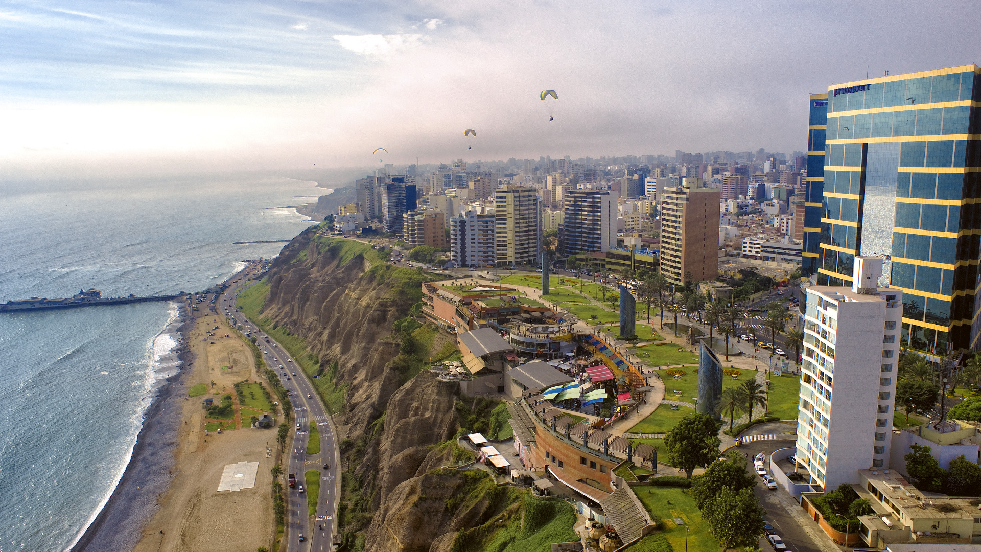 Explore the Miraflores seafront, where adventure meets the immensity of the Peruvian sea
