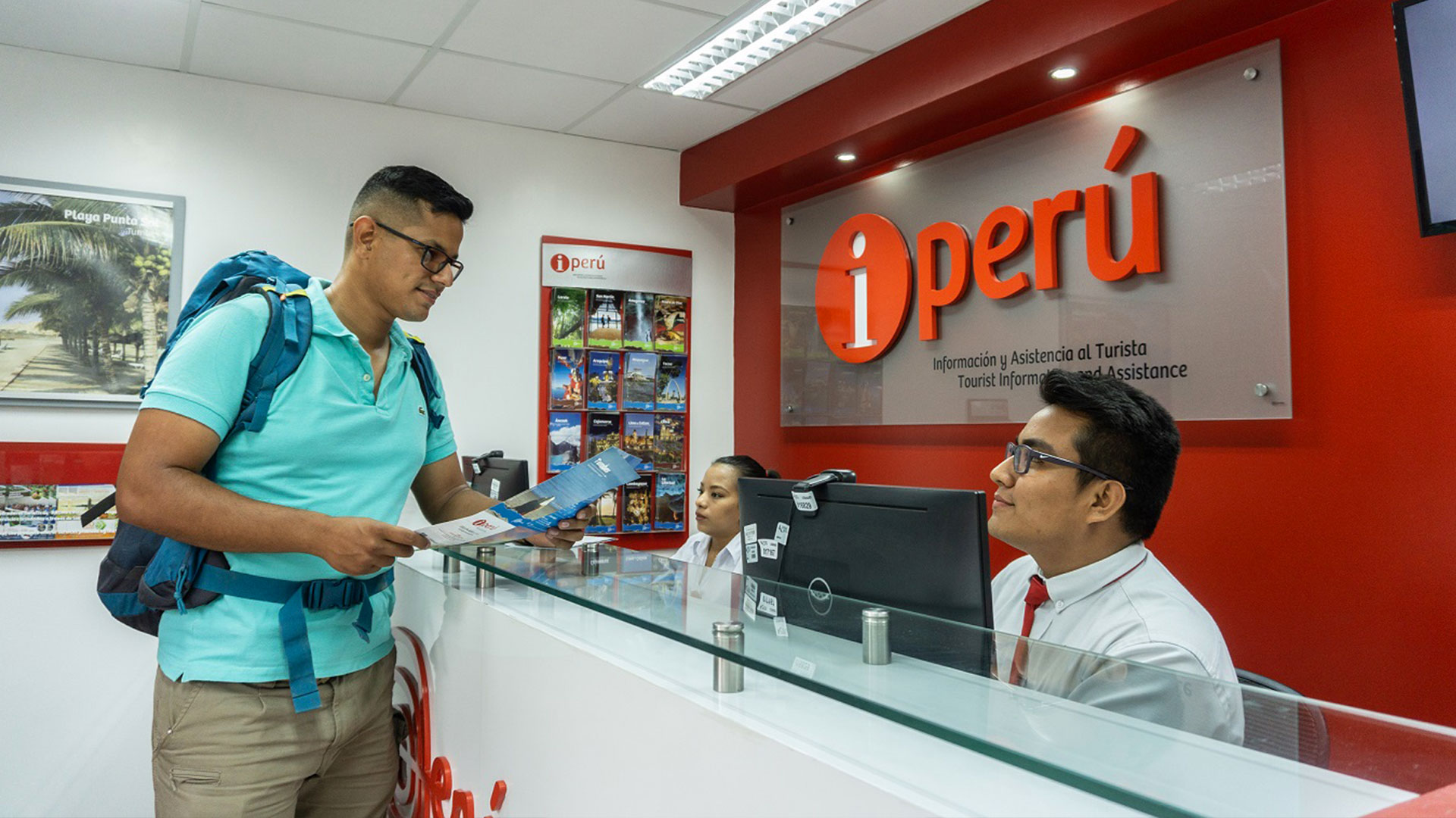 Se inaugura nueva oficina IPERÚ de asistencia al turista en Huancayo