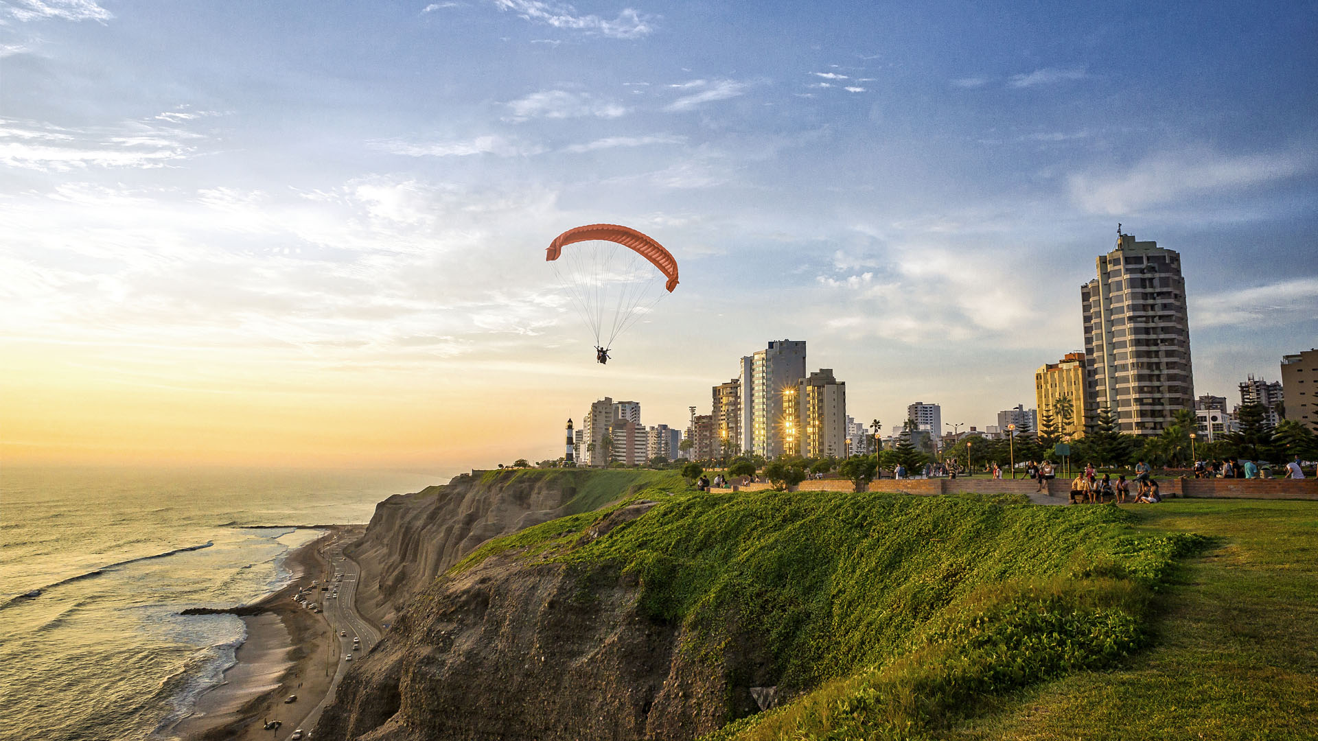 10 best destinations,Miraflores,paragliding,landscape