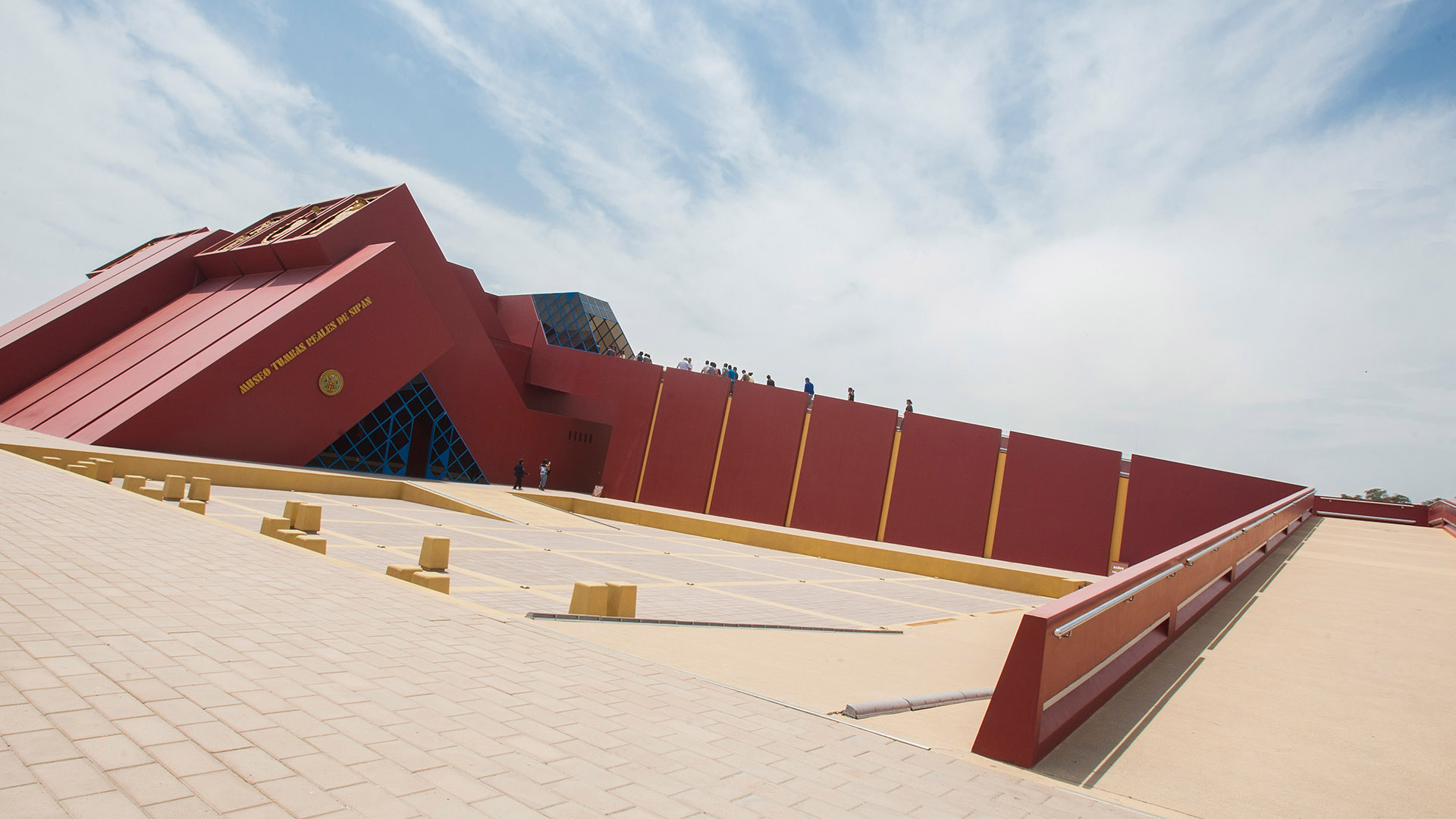 Universitarios de Ecuador llegan a Lambayeque para conocer sus atractivos turísticos