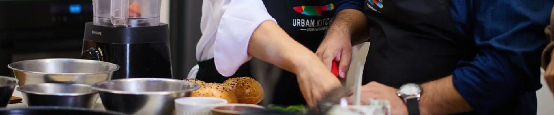 Urban Kitchen: Experiencia Premium